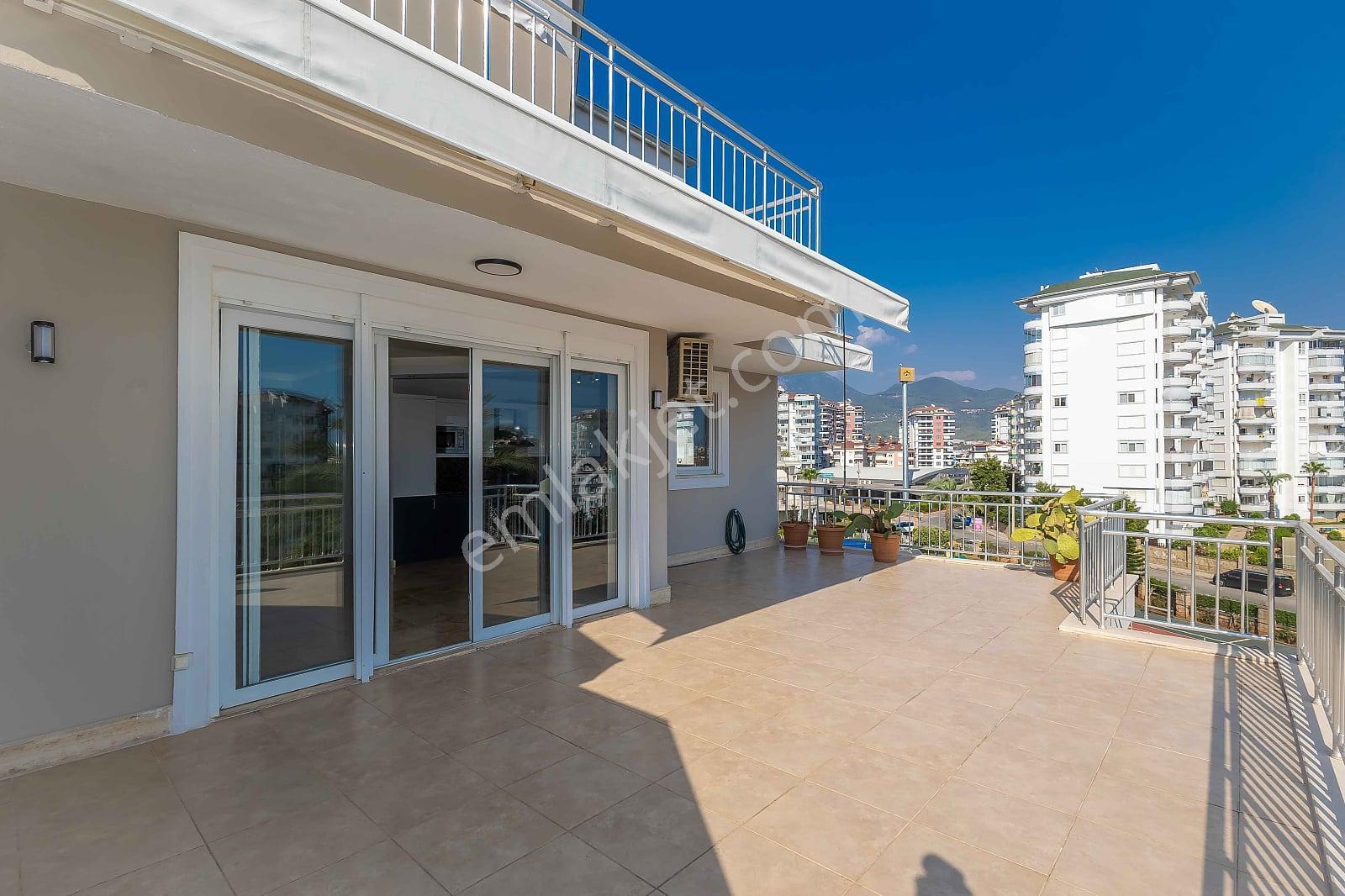 Alanya Cikcilli’de Denize Yakın Havuzlu Sitede Daire - Görsel 22