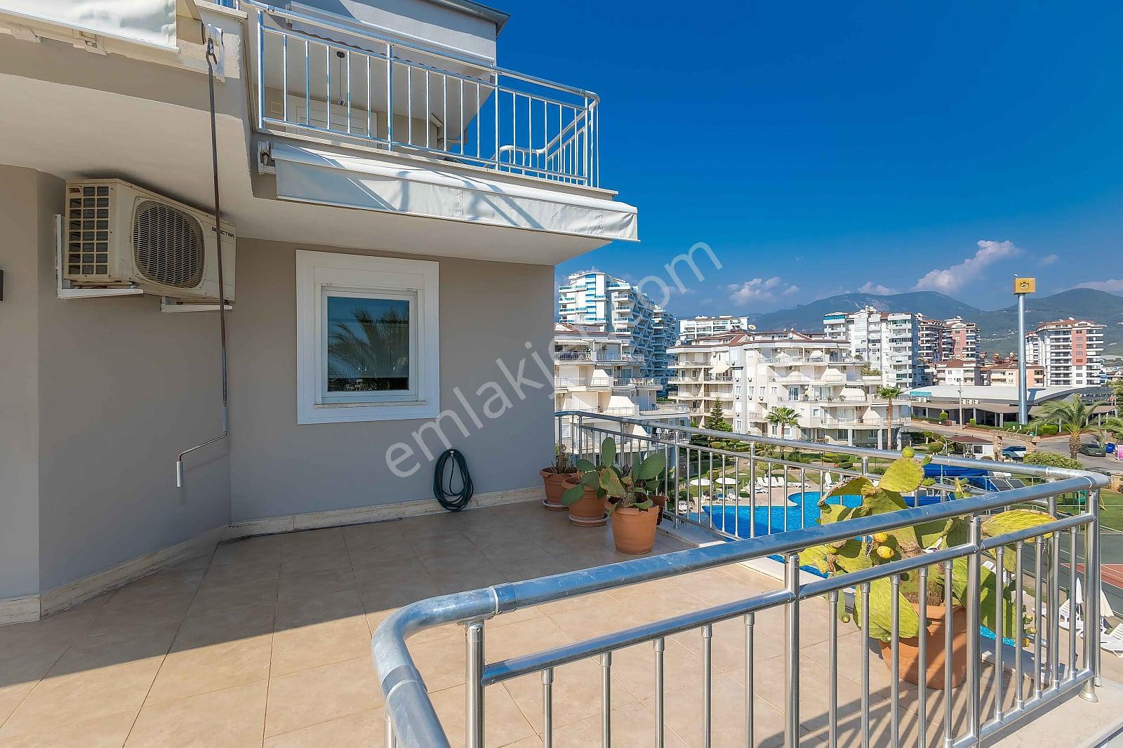 Alanya Cikcilli’de Denize Yakın Havuzlu Sitede Daire - Görsel 20