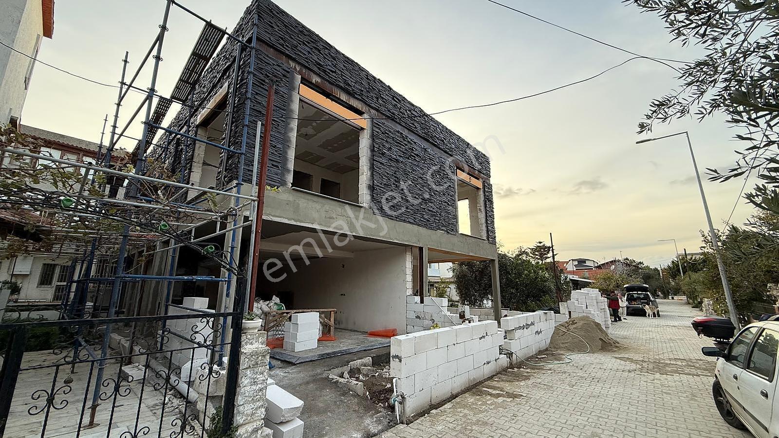 İzmir Urla'da Plaja Yürüme Mesafesinde Satılık Geniş Villa - Görsel 6