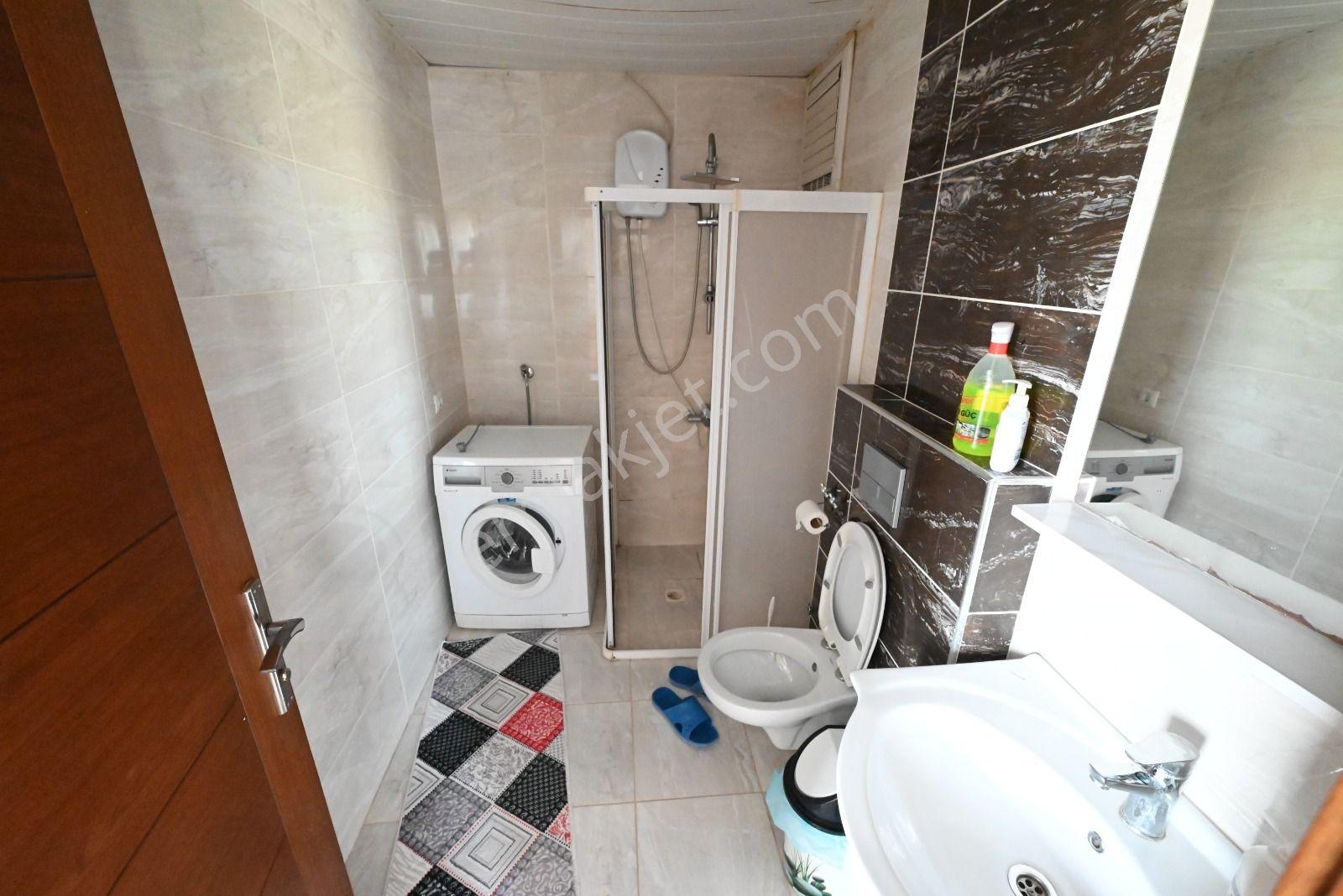 Üstünkent'ten 34. Cadde Üzerinde Satılık Full Eşyalı 1+1 Daire - Görsel 27