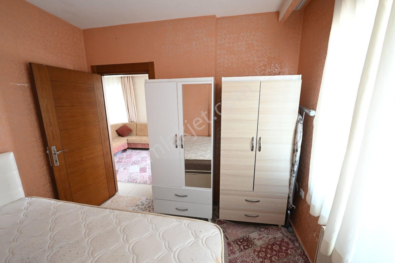 Üstünkent'ten 34. Cadde Üzerinde Satılık Full Eşyalı 1+1 Daire - Görsel 20