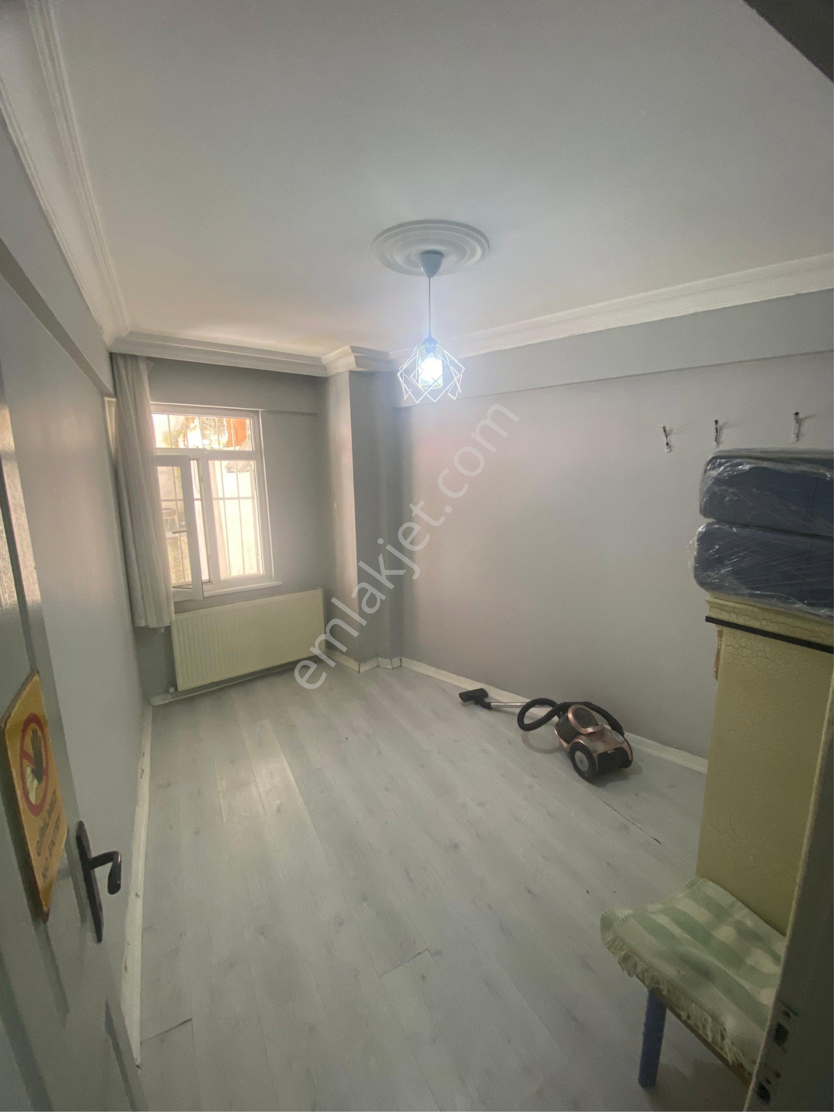 Gaziosmanpaşa Bağlarbaşı Mahallesi Satılık 2+1 Bahçe Katı Daire - Görsel 6