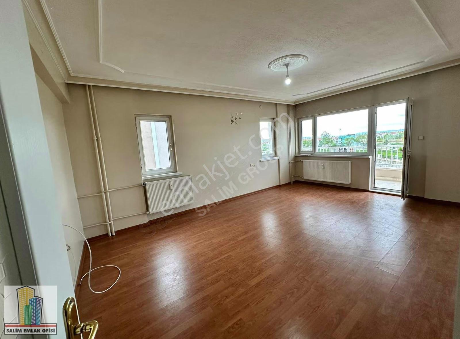 Kiralık Daire Uydukent Lokomotif Sitesi'nde Manzaralı, Afjetli - Görsel 7