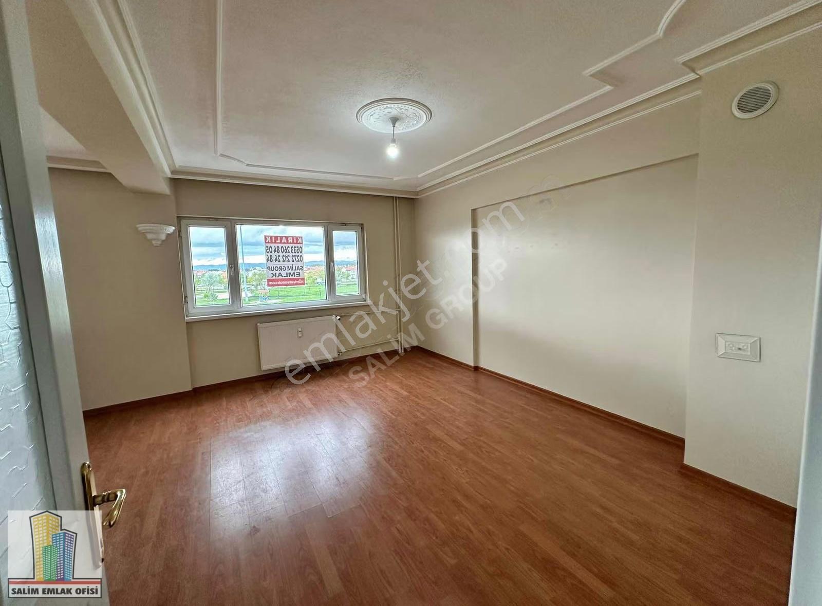 Kiralık Daire Uydukent Lokomotif Sitesi'nde Manzaralı, Afjetli - Görsel 24