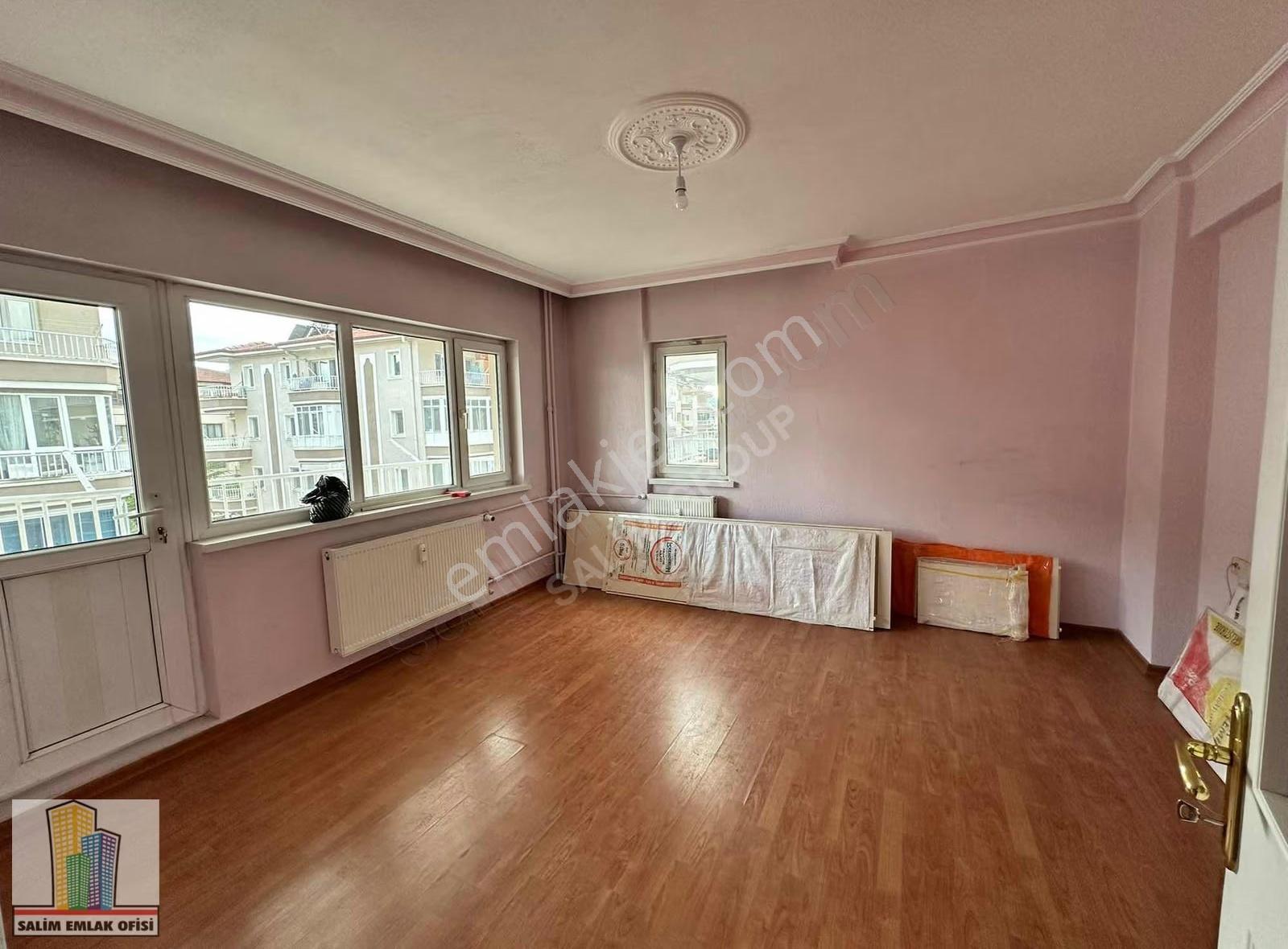 Kiralık Daire Uydukent Lokomotif Sitesi'nde Manzaralı, Afjetli - Görsel 14