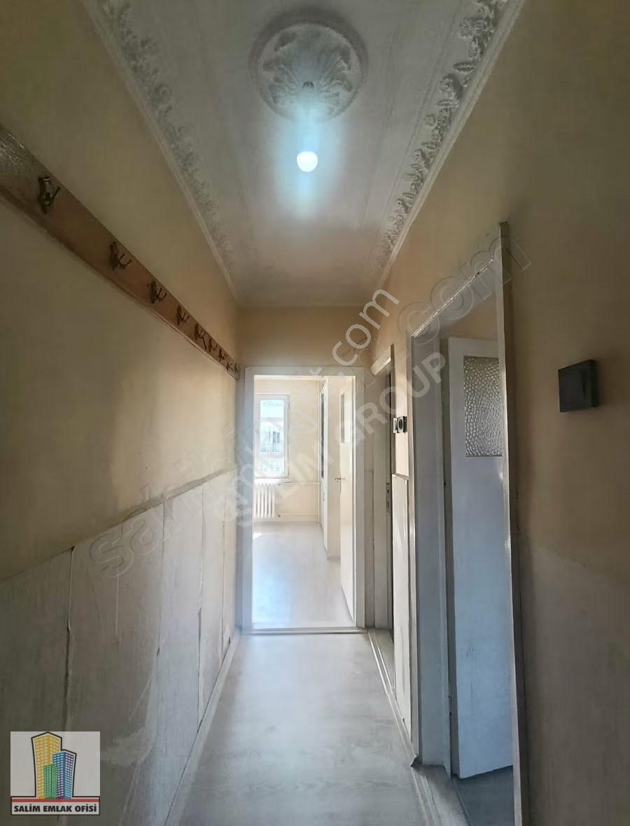 Cumhuriyet Mahallesinde 3+1 Ara Kat Bakımlı Masrafsız Daire - Görsel 2
