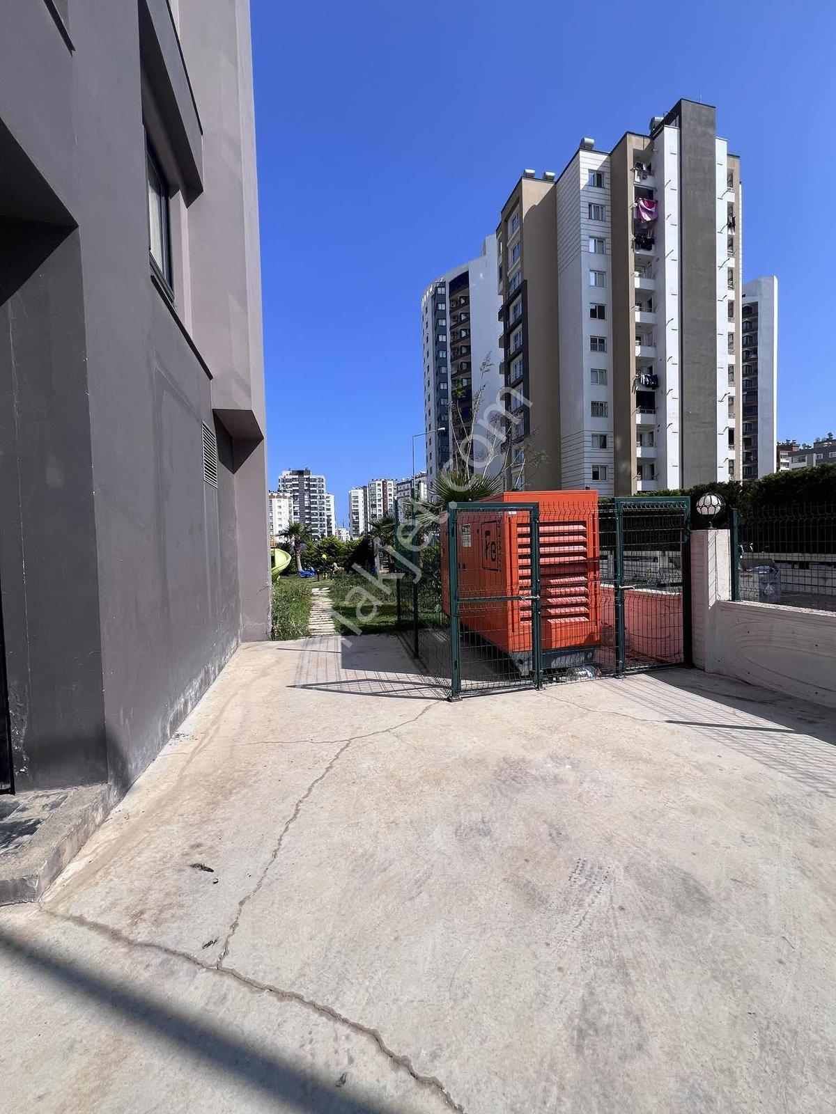 Merkez Mahallesin'de Lüks Eşyalı 2+1 - Görsel 19