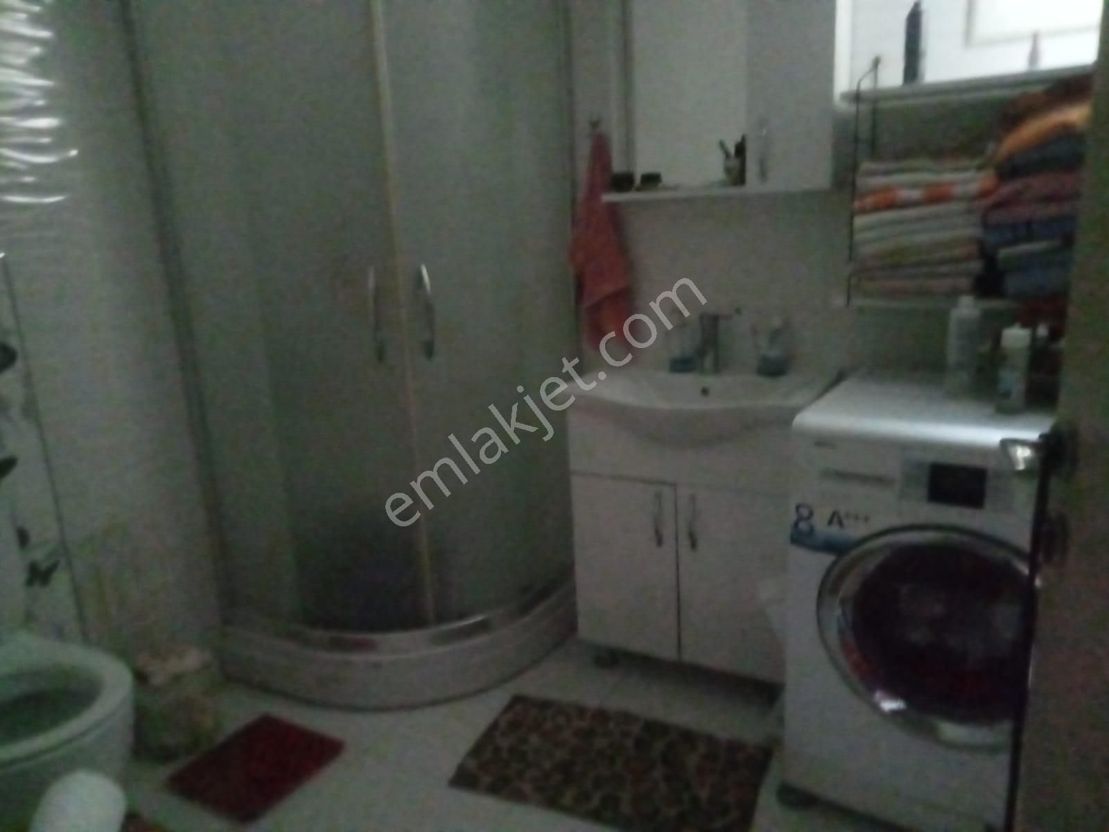 Çeşme Merkezde Çarşıya Yakın Sezonluk Kiralık Daire - Görsel 6