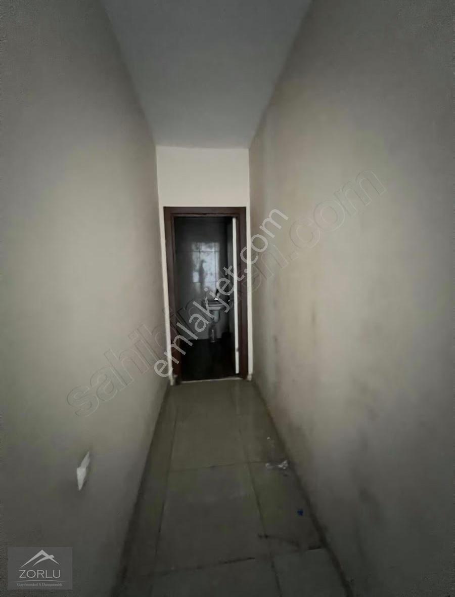 Zorlu'dan Metalsanayi'de 170 M2 İş Merkezi İçerisinde Ofis - Görsel 6