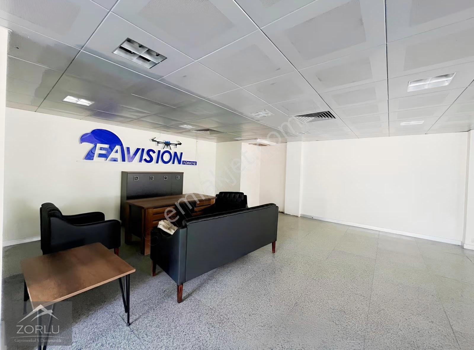 Zorlu Gayrimenkul'den Cumhuriyet Mah'de 650m2 Kiralık Mağaza - Görsel 5