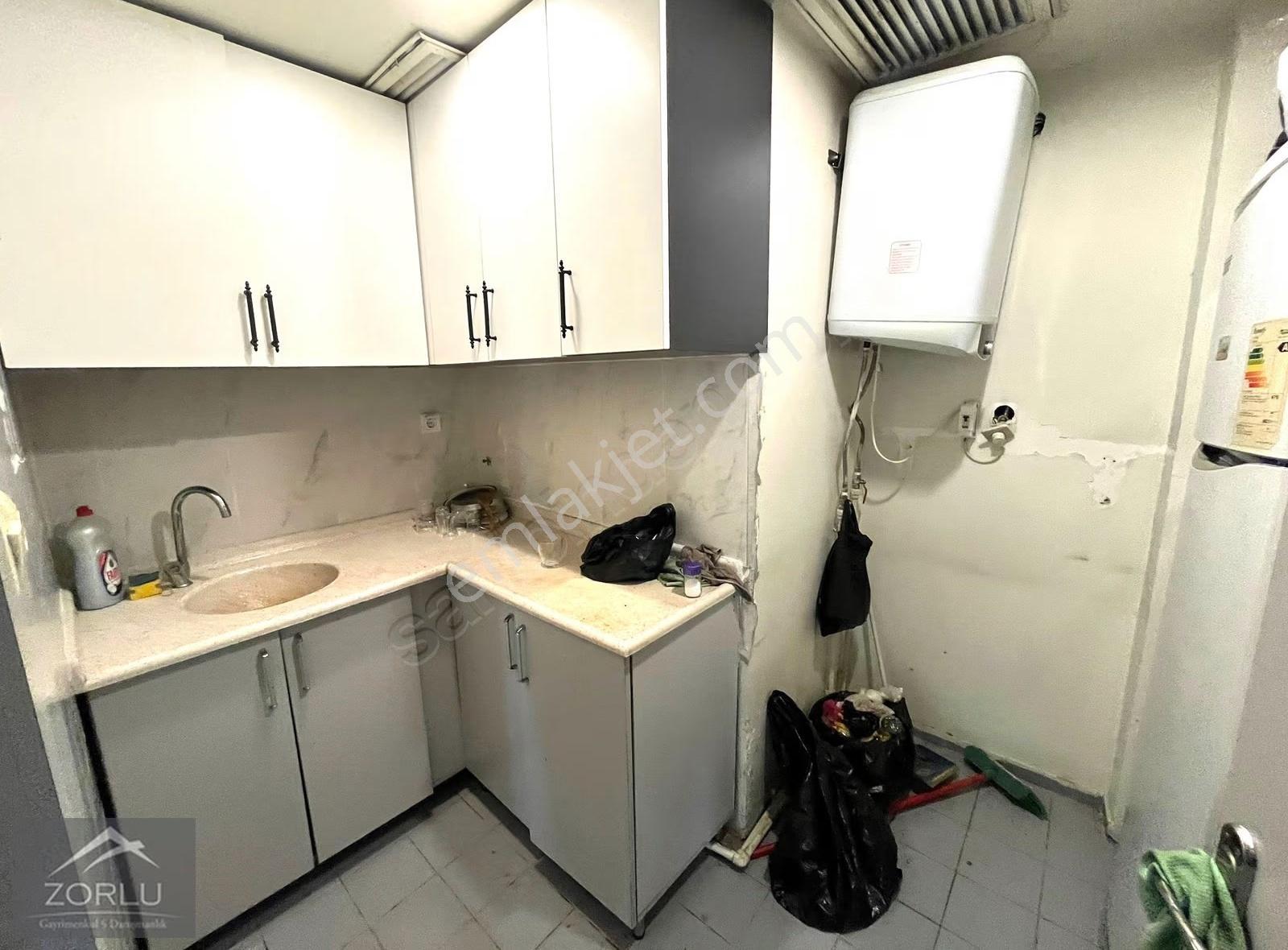 Zorlu Gayrimenkul'den Cumhuriyet Mah'de 650m2 Kiralık Mağaza - Görsel 17