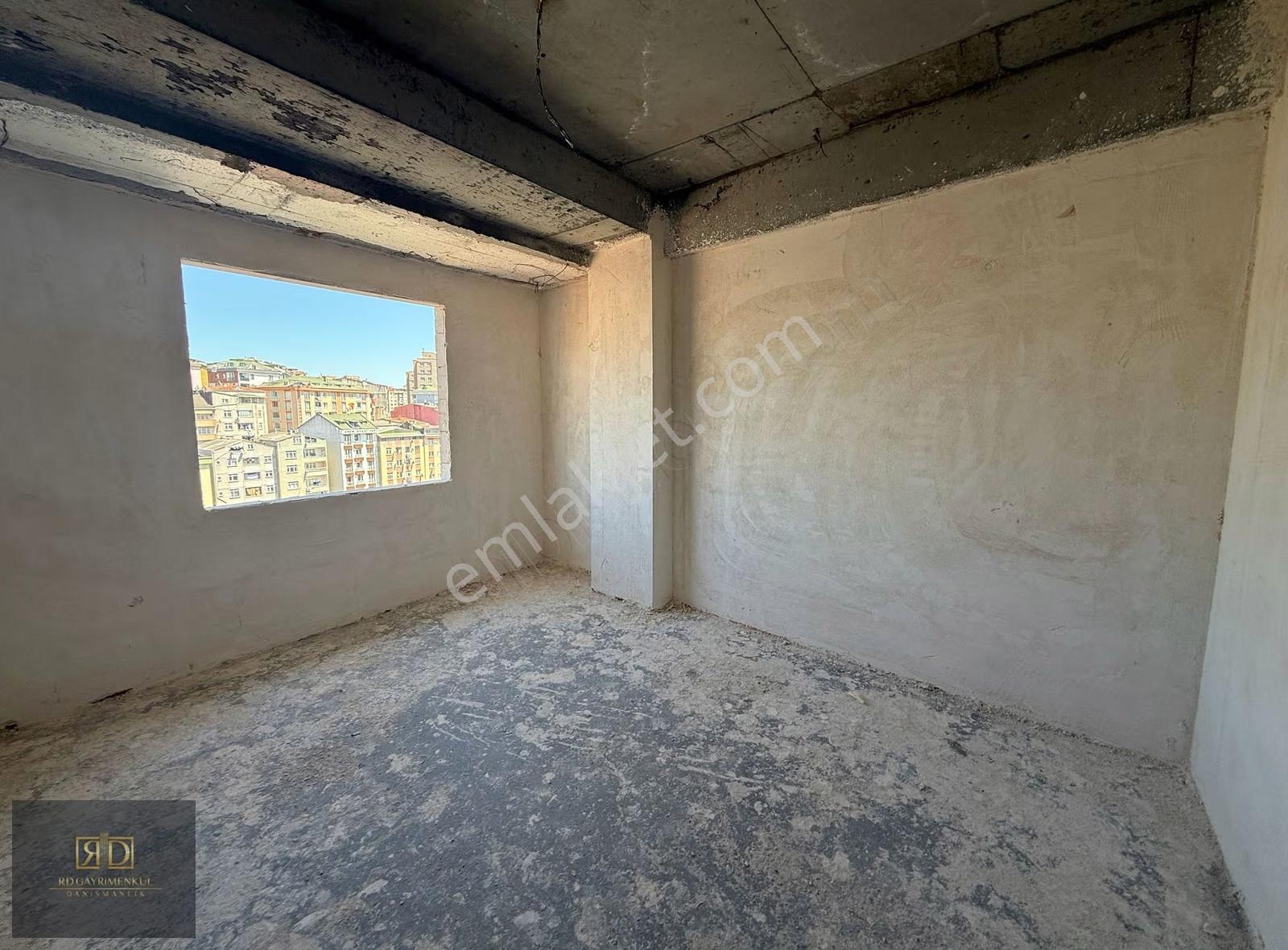Rd'den Kağıthane Merkez'de Şehir Manzaralı Dubleks Daire - Görsel 5