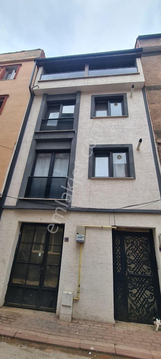 İnegöl Merkezde Kiralık 3+1 Dubleks Daire