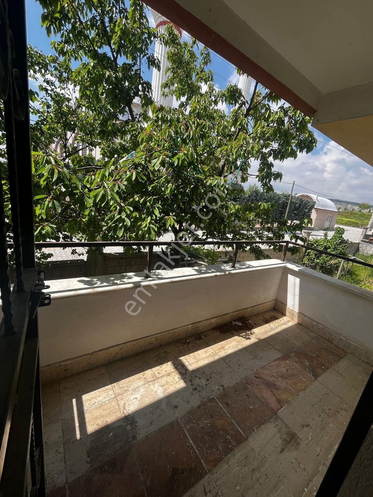 Emin Gyo'dan Hanaybaşında Şehir Koleji Karşısı 3+1 Kiralık Daire - Görsel 14