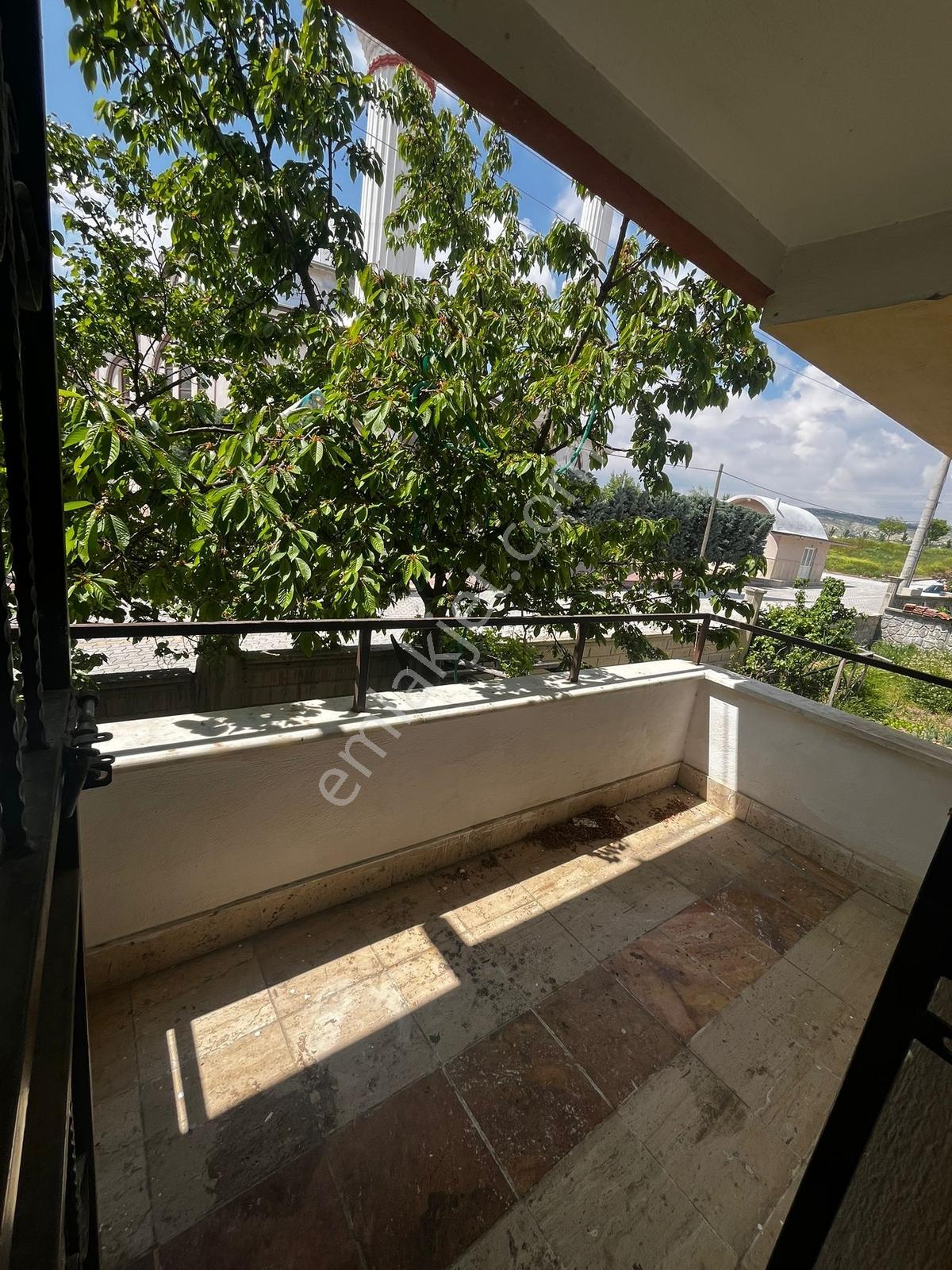 Emin Gyo'dan Hanaybaşında Şehir Koleji Karşısı 3+1 Kiralık Daire - Görsel 15