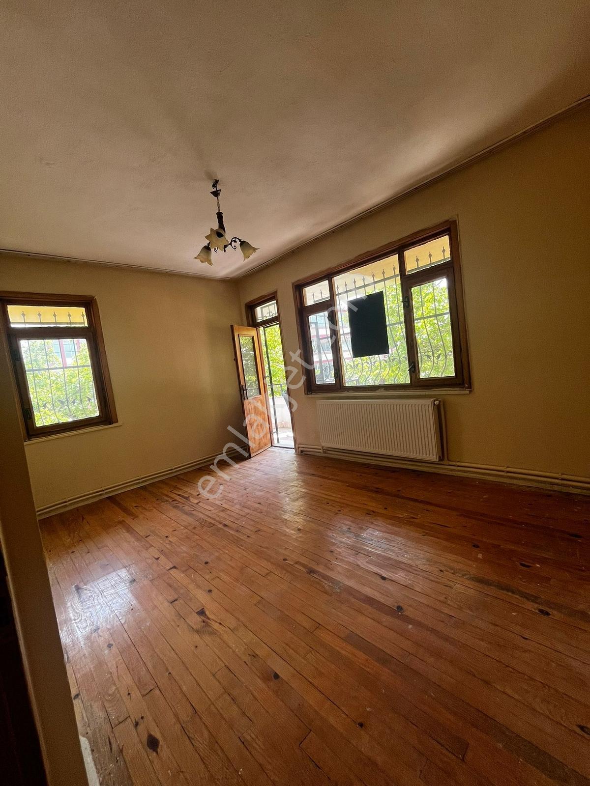 Emin Gyo'dan Hanaybaşında Şehir Koleji Karşısı 3+1 Kiralık Daire - Görsel 21