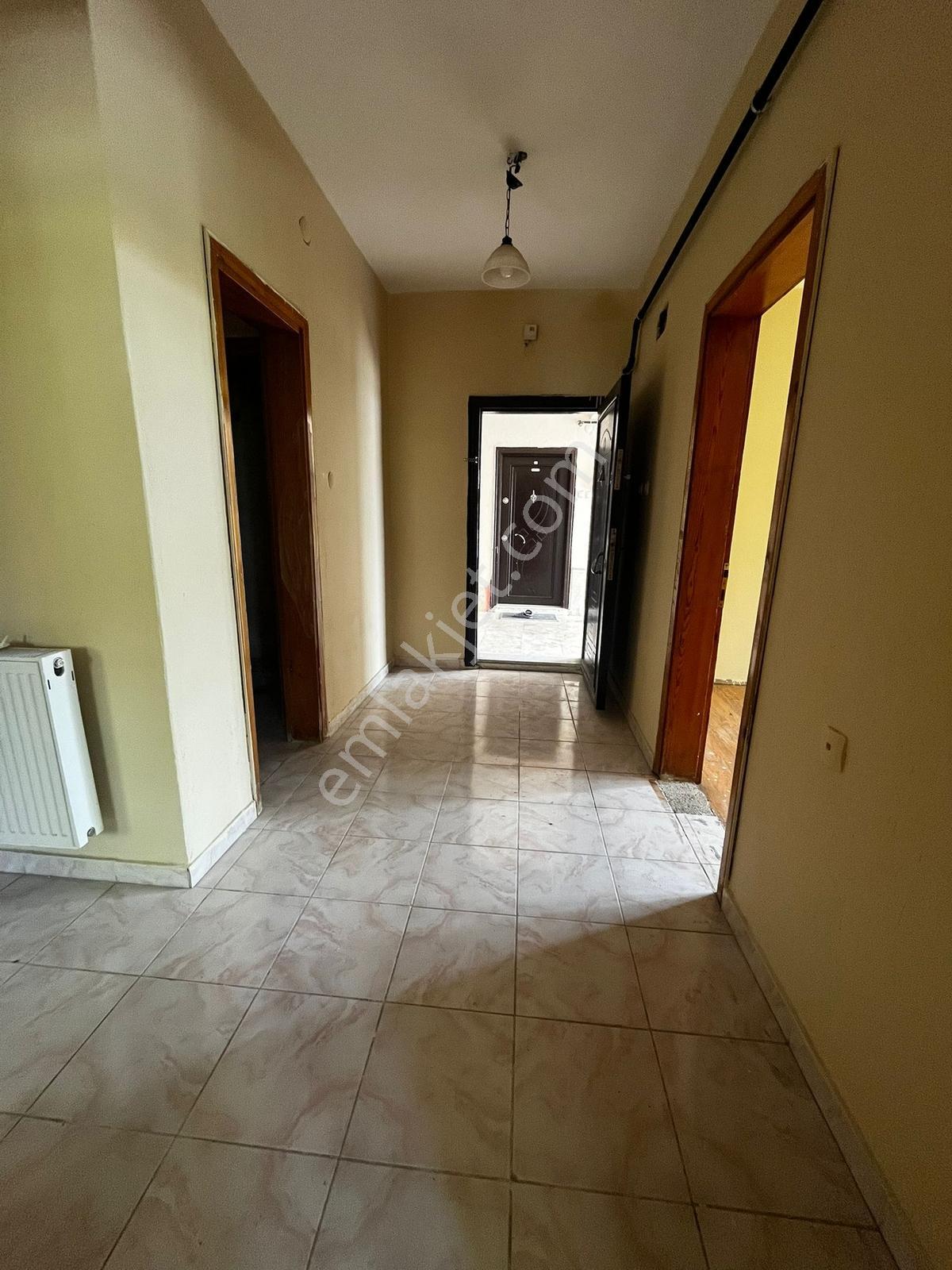 Emin Gyo'dan Hanaybaşında Şehir Koleji Karşısı 3+1 Kiralık Daire - Görsel 13