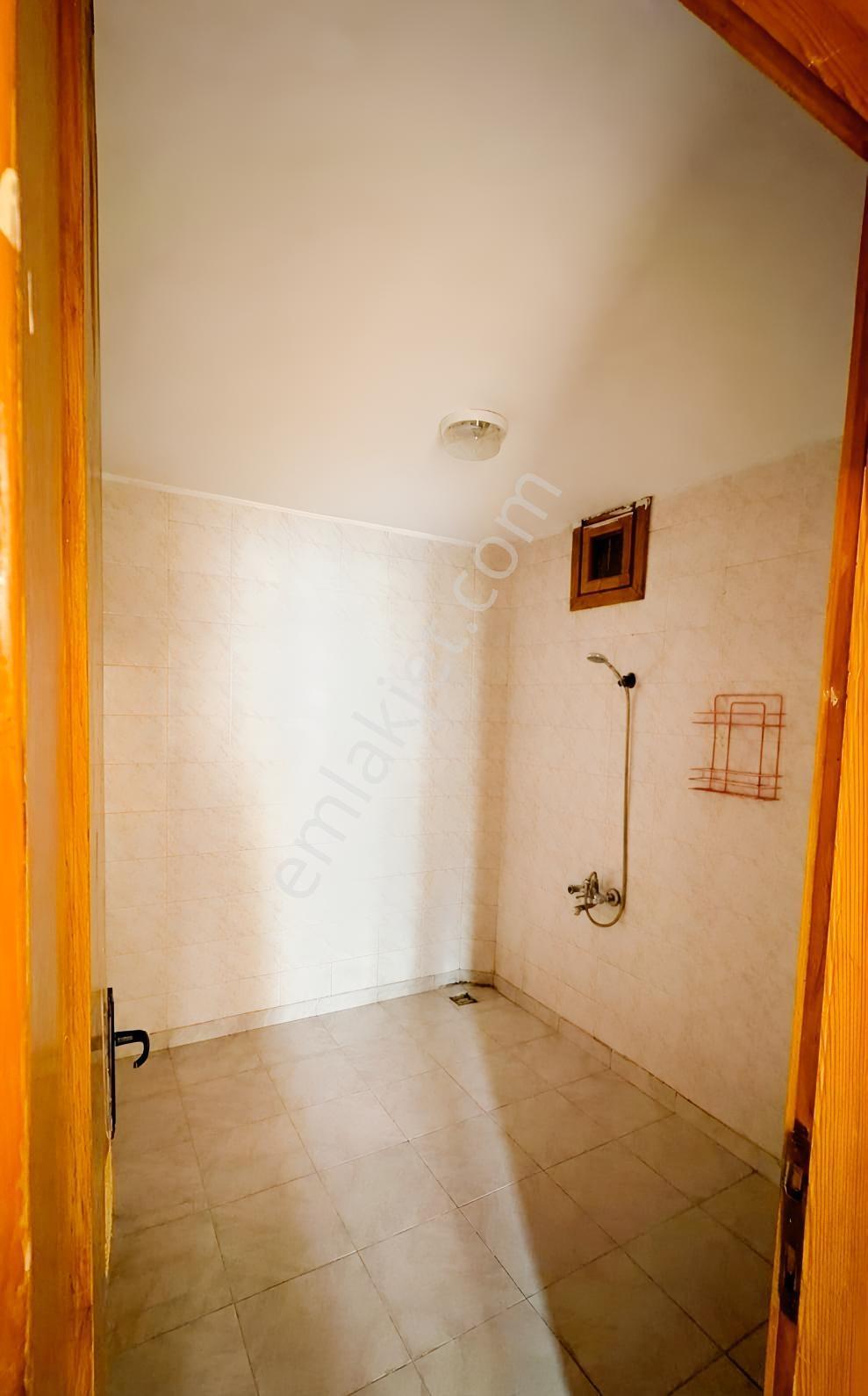 Emin Gyo'dan Hanaybaşında Şehir Koleji Karşısı 3+1 Kiralık Daire - Görsel 17