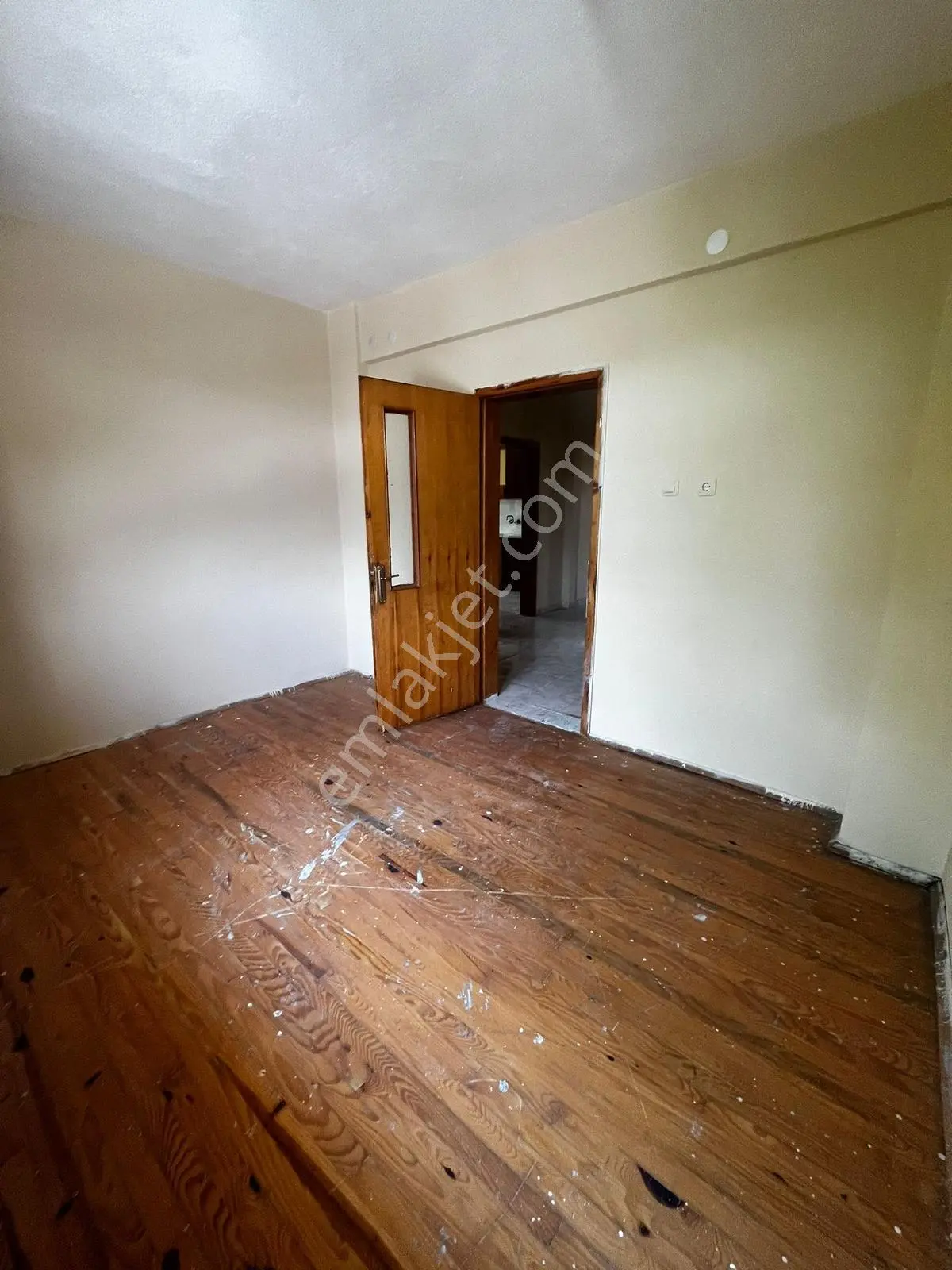 Emin Gyo'dan Hanaybaşında Şehir Koleji Karşısı 3+1 Kiralık Daire - Görsel 3