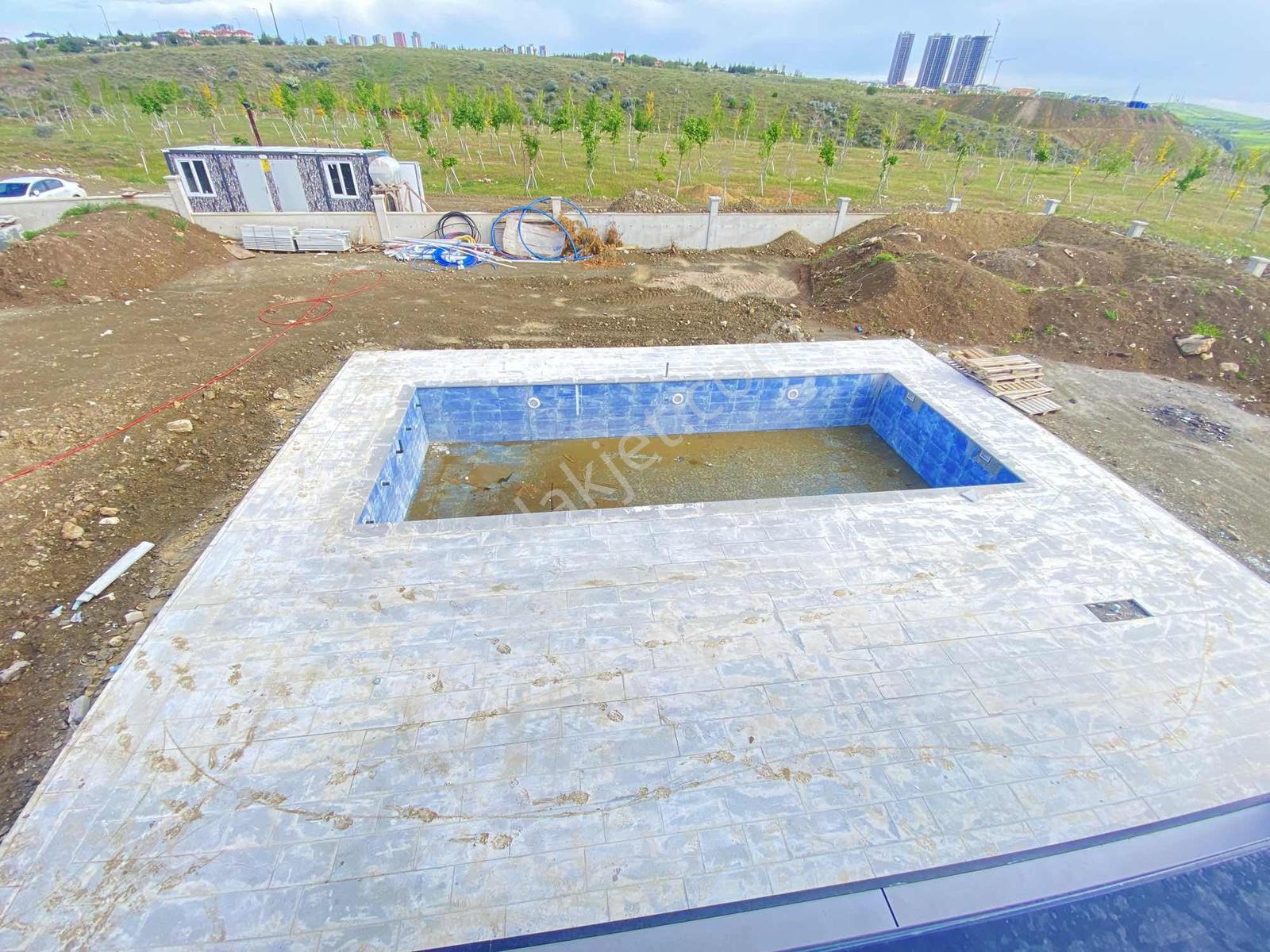 İncek'te Bagımsız Havuzlu Ultra Lüks 7+1 Özel Tasarım Villa - Görsel 27