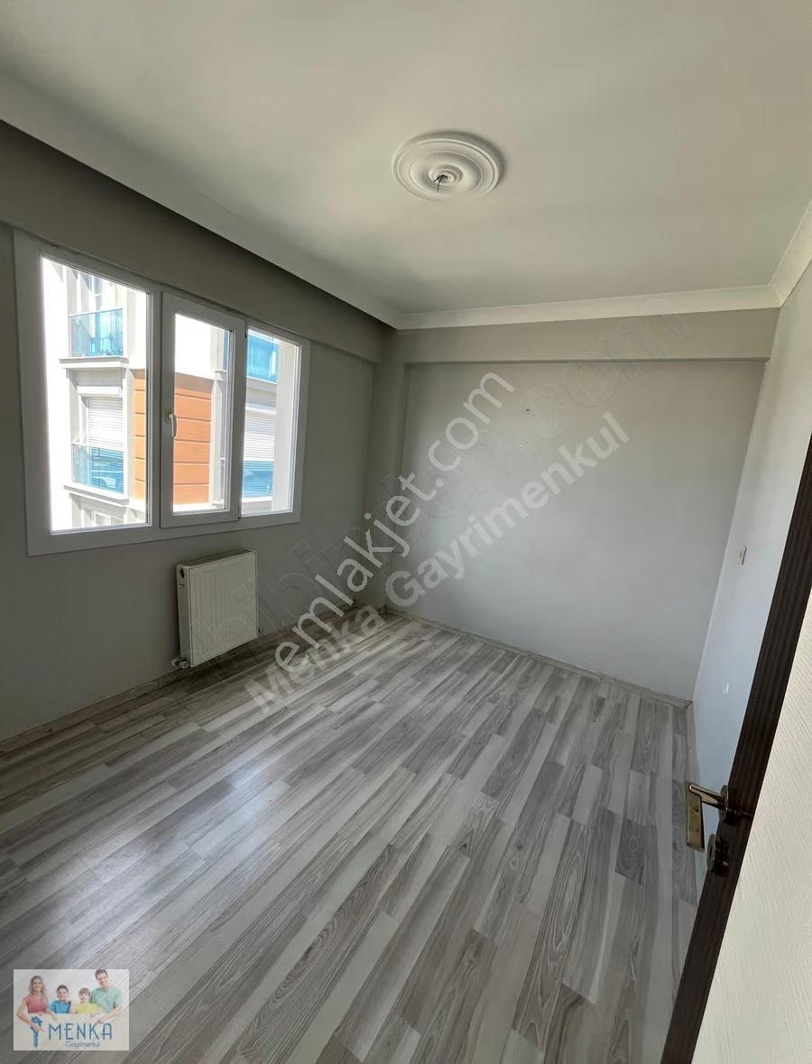 Manisa Villalar Bölgesinde Eşyasız Kiralık 2+1 Dairemiz!! - Görsel 6