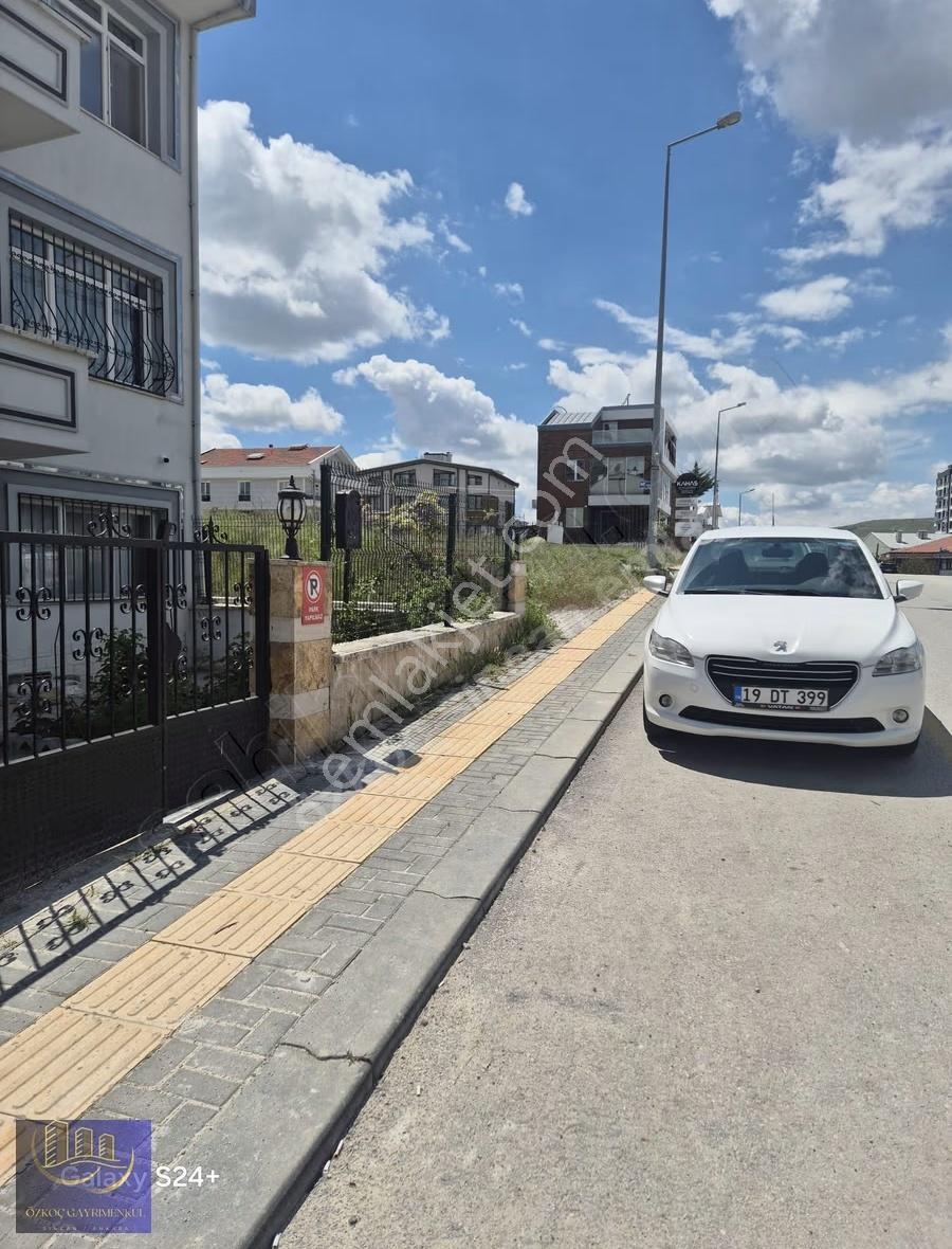 Yaşamkent Cadde Üzeri Ruhsatlı Satılık Arsa 213m2 - Görsel 21