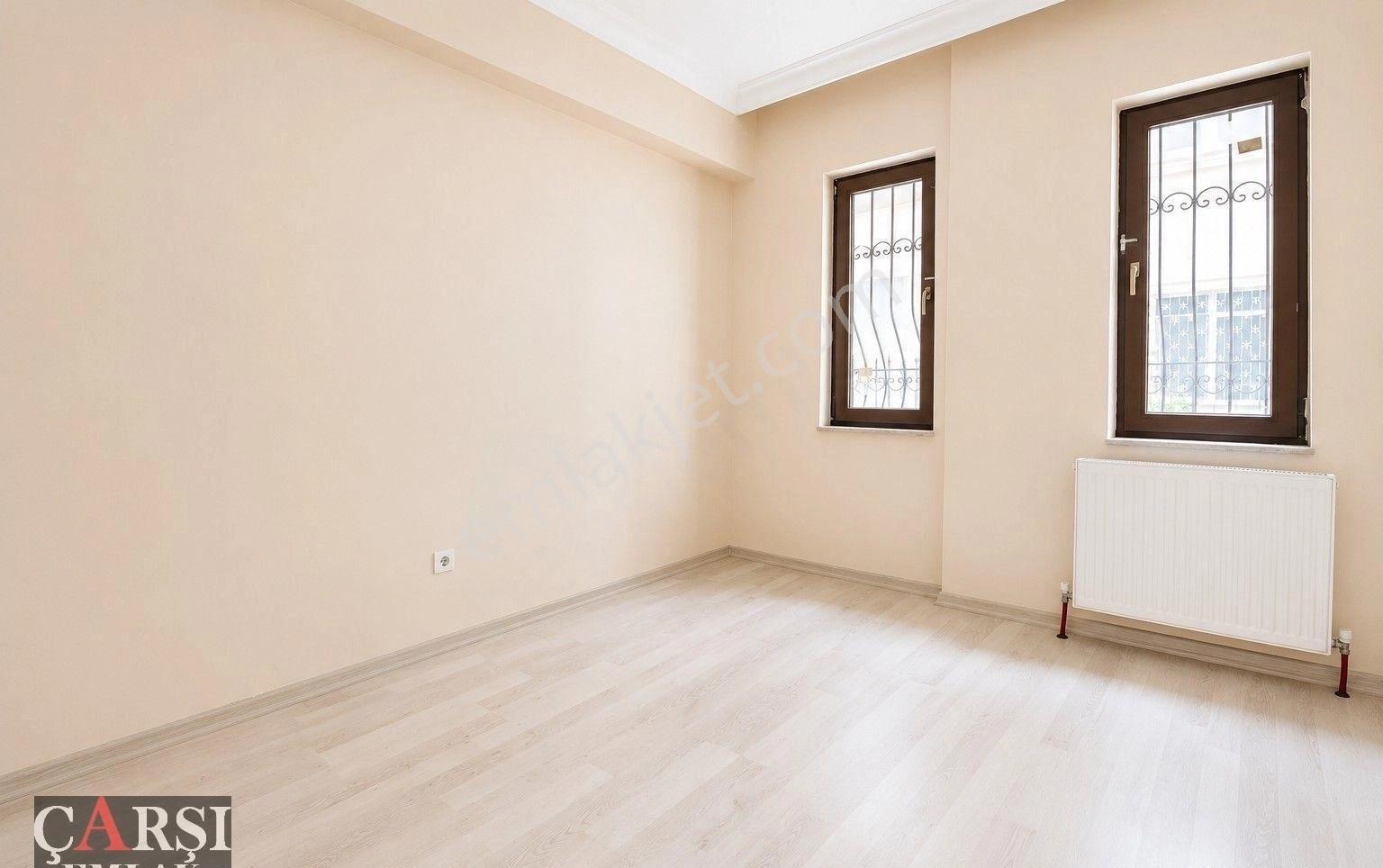Çarşı' Dan Emek Metrosuna Adım Mesafesinde Güney Cephe Teraslı 1+1 - Görsel 3