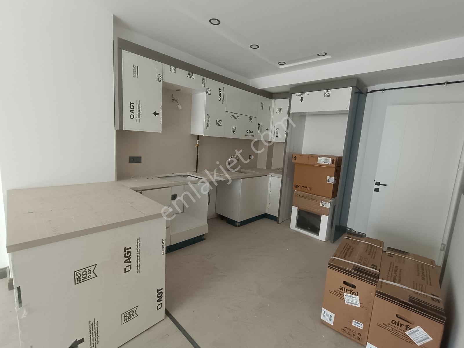 Bahçelievler Konyaltı Cd.yakını Katta Sıfır 1+1 Kiralık Daire - Görsel 9