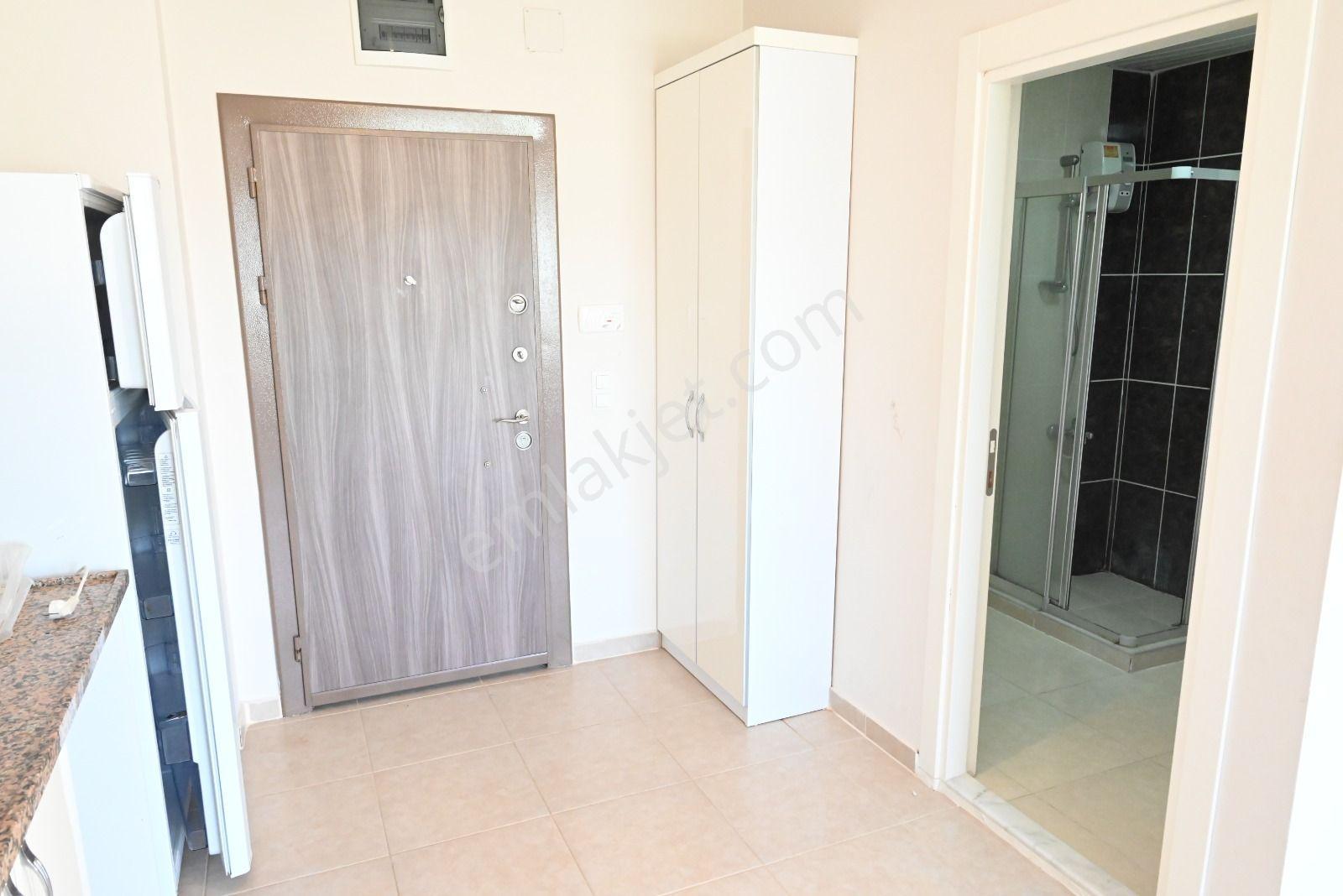 Üstünkent'ten Arıcan Viola Evleri'nde Kiralık 1+1 Eşyalı Daire - Görsel 44