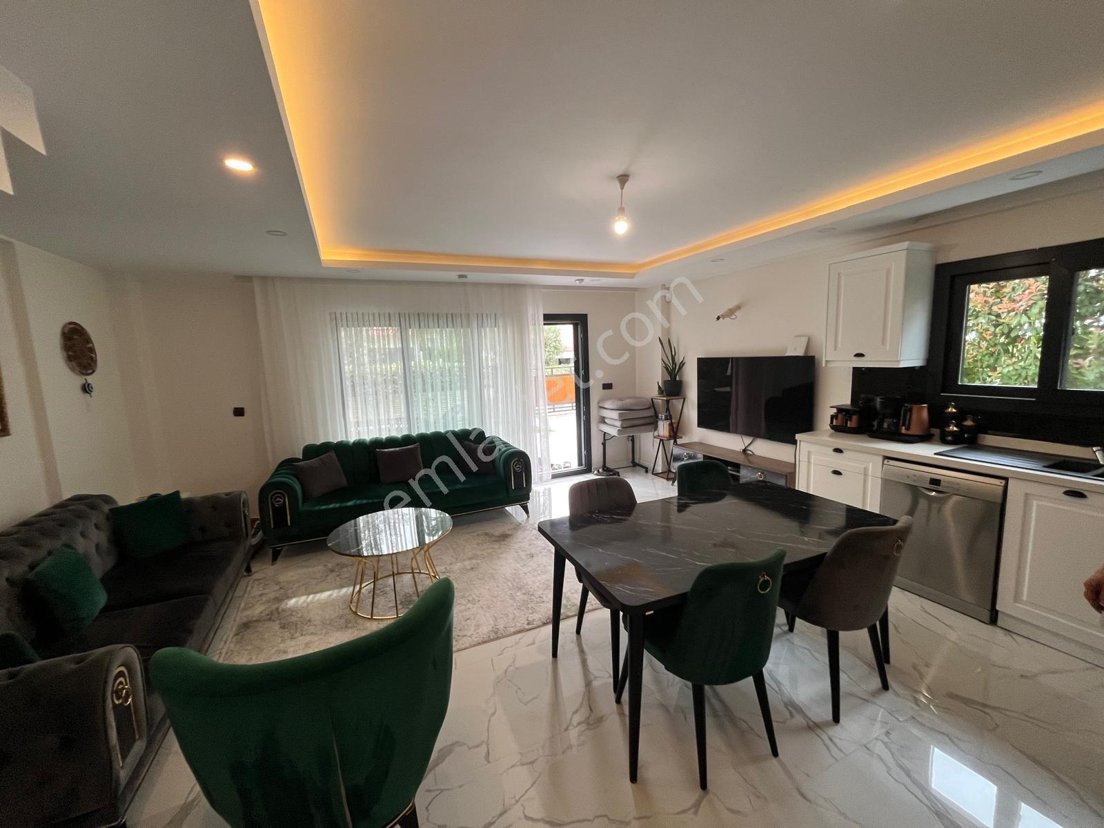 Kuşadası Davutlar’da Havuzlu Sitede 3 + 1 Bahçeli Satılık - Görsel 23