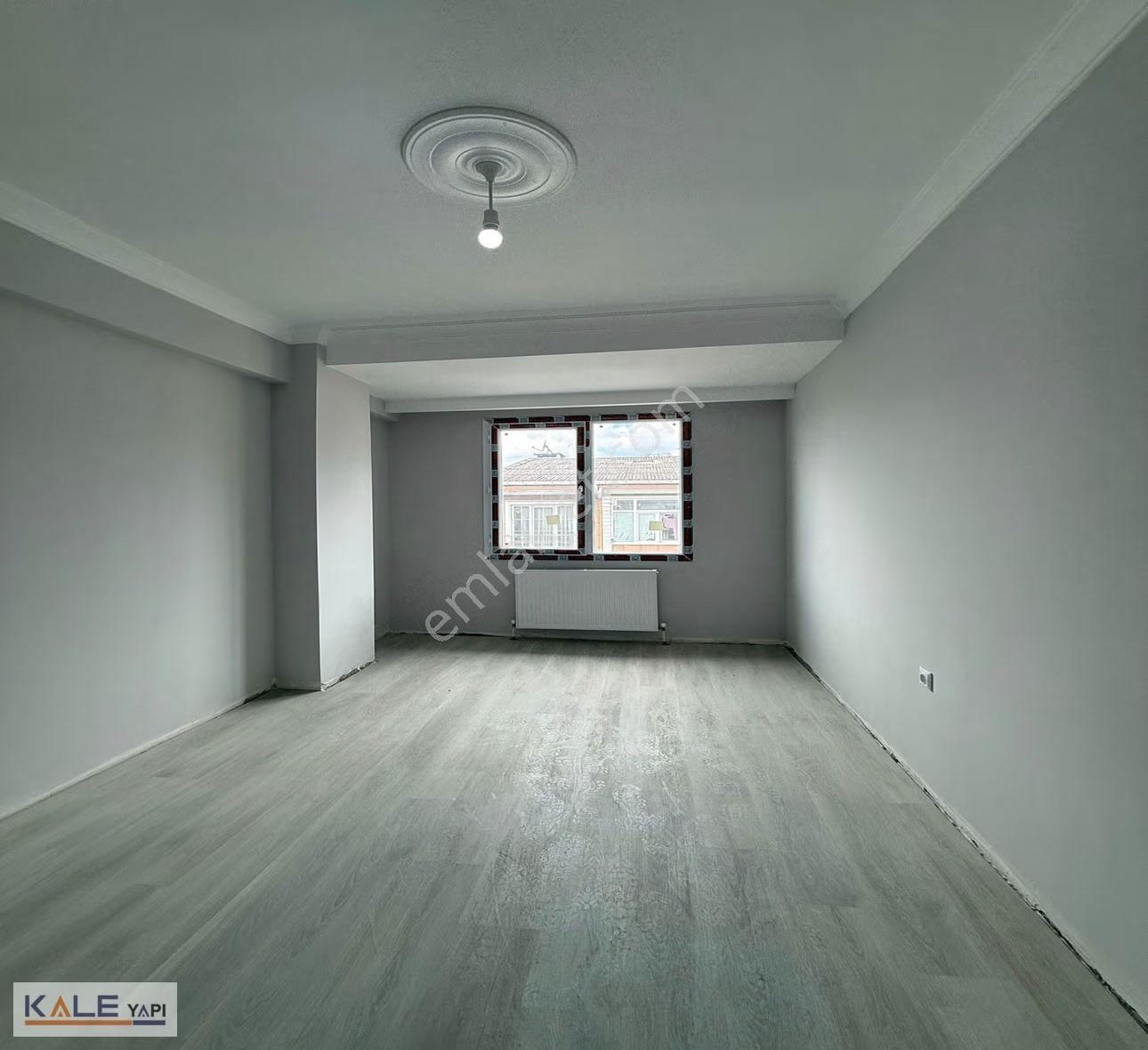 Bahçeşehir Konumnda Sıfır Satılık 3+1 Tek Daire Üzerine - Görsel 21