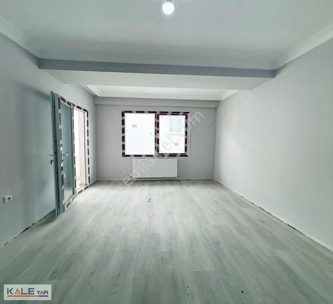 Bahçeşehir Konumnda Sıfır Satılık 3+1 Tek Daire Üzerine - Görsel 33