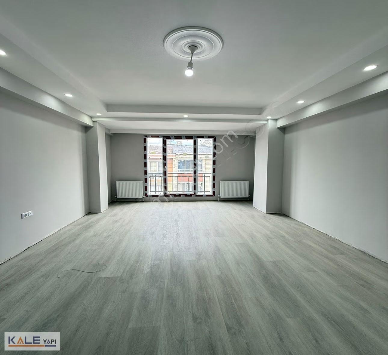 Bahçeşehir Konumnda Sıfır Satılık 3+1 Tek Daire Üzerine - Görsel 30