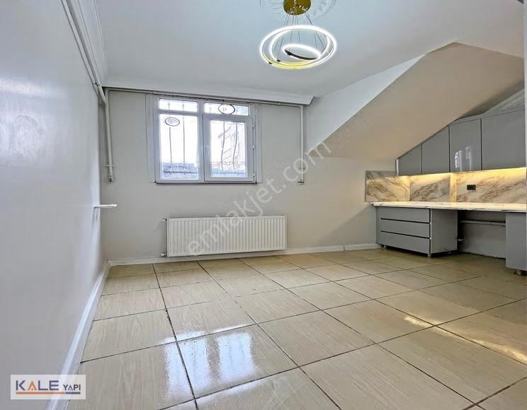 Metrobüse Yakın Geniş M2 Lüx Dekorlu 2+1 Satılık Daire - Görsel 31
