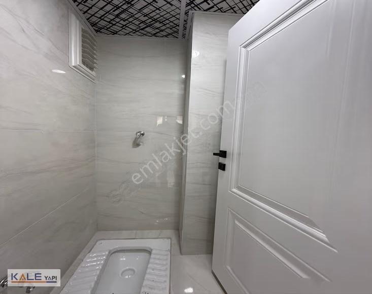 Bahçeşehir Konumunda Satılık Sıfır 3+1 Tek Daire Üzerine Daire - Görsel 25