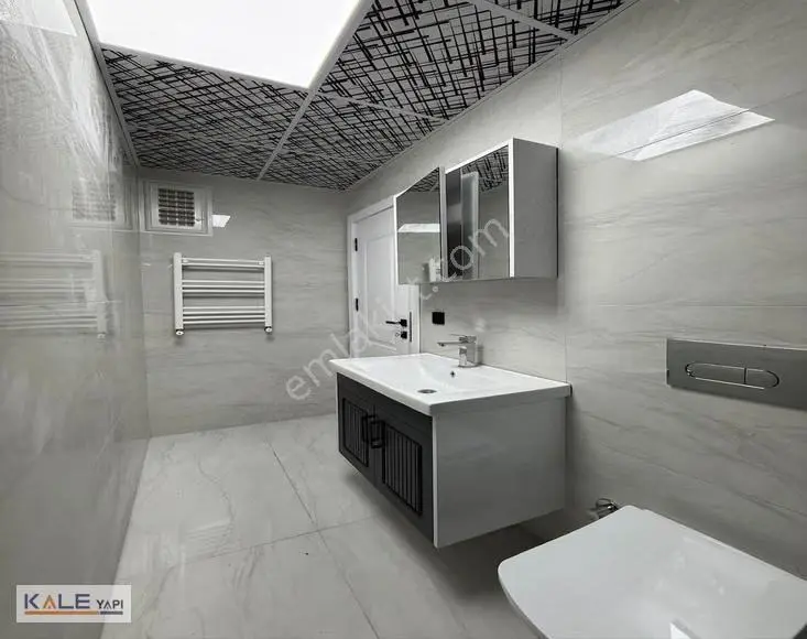 Bahçeşehir Konumunda Satılık Sıfır 3+1 Tek Daire Üzerine Daire - Görsel 4