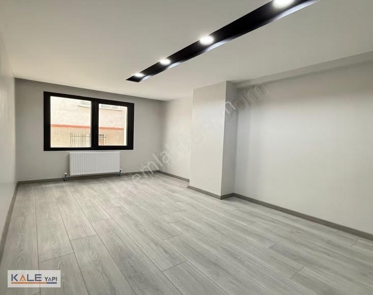 Bahçeşehir Konumunda Satılık Sıfır 3+1 Tek Daire Üzerine Daire - Görsel 9