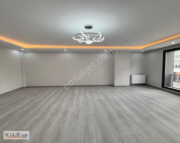 Bahçeşehir Konumunda Satılık Sıfır 3+1 Tek Daire Üzerine Daire - Görsel 32