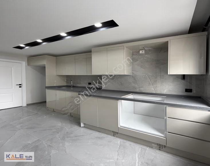 Bahçeşehir Konumunda Satılık Sıfır 3+1 Tek Daire Üzerine Daire - Görsel 29