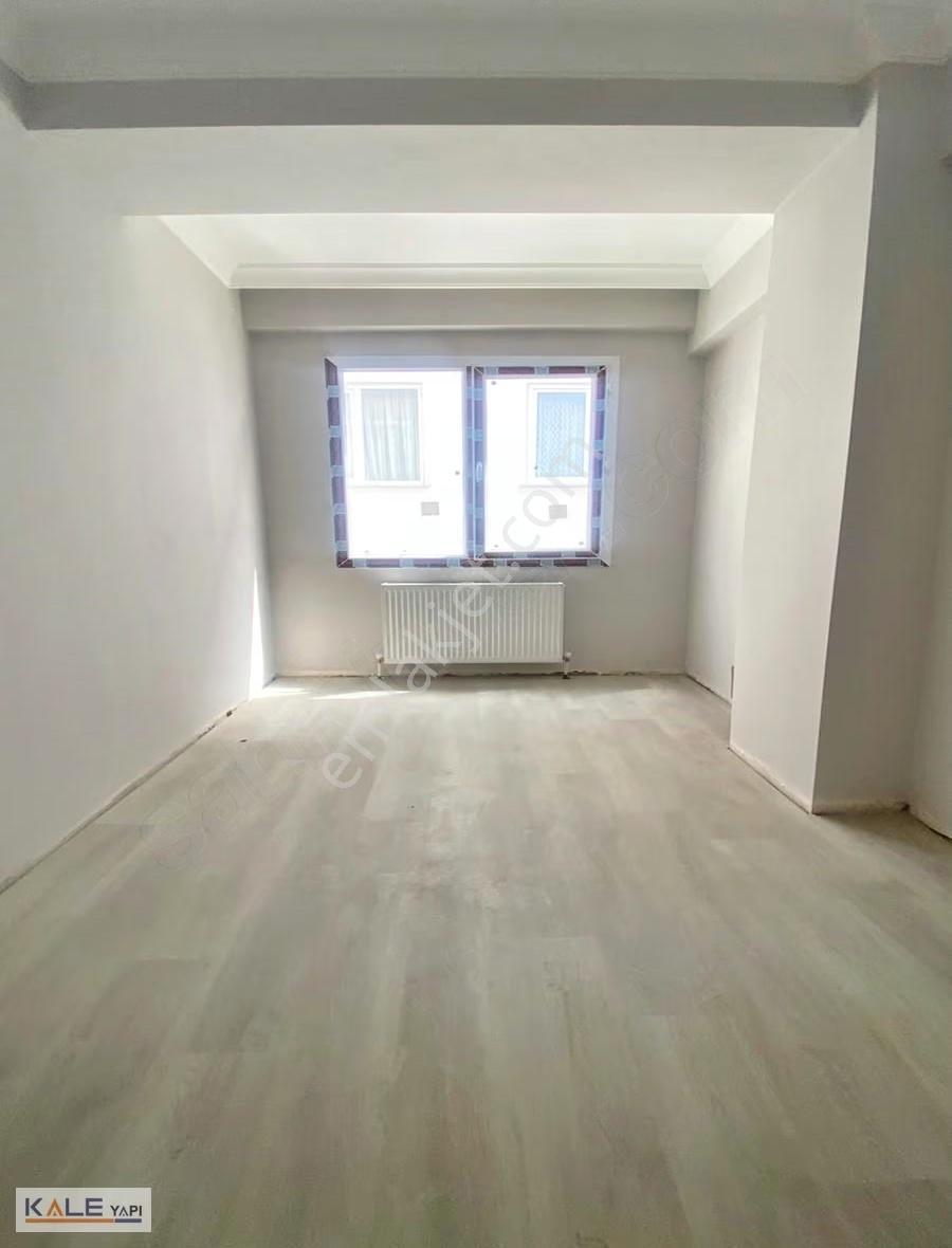 Bahçeşehir Lokasyonunda Geniş Metrekareli 3+1 Sıfır Daire - Görsel 32