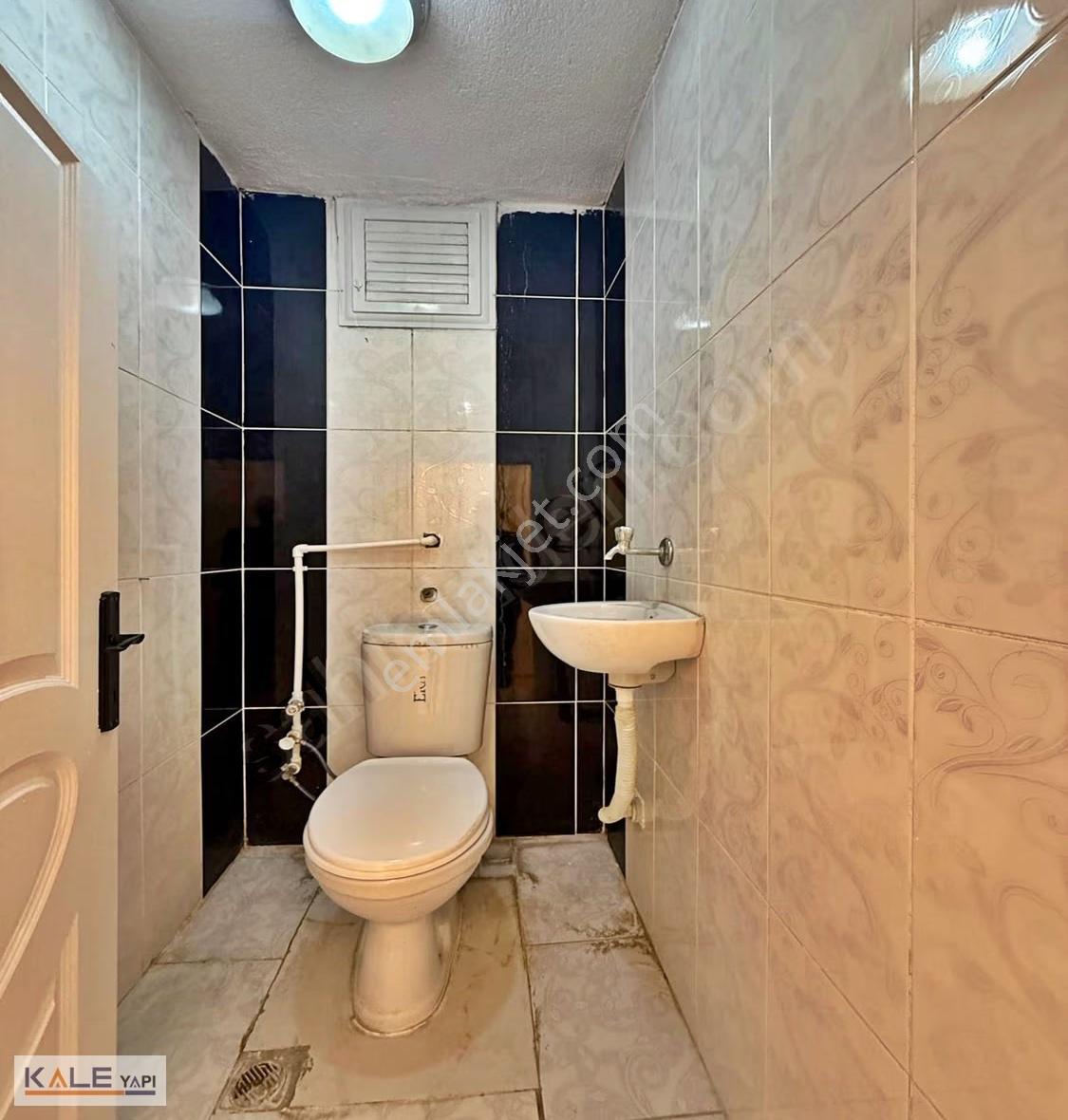 Kale Yapıdan Metro Projesine Yakın 1+1 Satılık Daire - Görsel 32