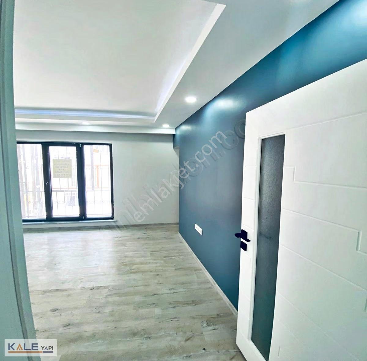 Bahçeşehir Lokasyonlu Tek Daire Üzeri 3+1 Satılık Daire - Görsel 25