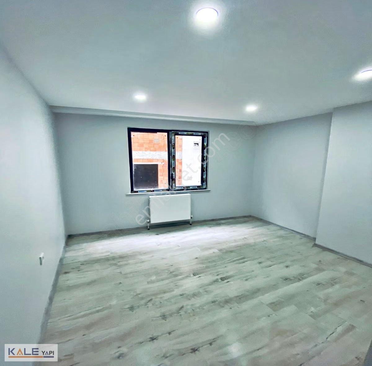 Bahçeşehir Lokasyonlu Tek Daire Üzeri 3+1 Satılık Daire - Görsel 20