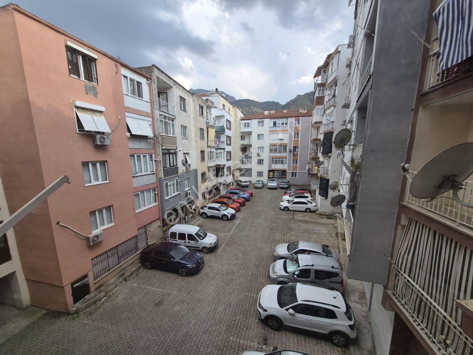 Manisa Akıncılar Mah Kiralık Kafesera Yanı Otoparklı 3+1 Daire - Görsel 26