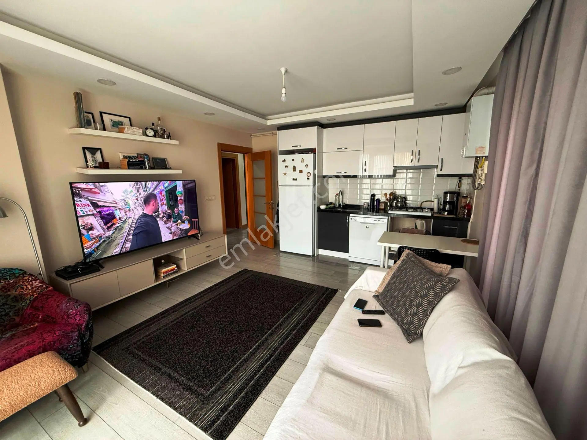 Full Donanımlı Quartet Garden 4 Sitesi 75m2 Ara Kat Satılık 2+1 - Görsel 6