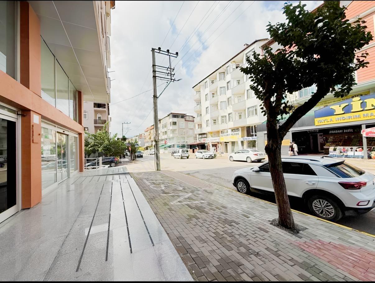 Körfez Atalar Mah.kiralık Dükkan 750 M2 - Görsel 17