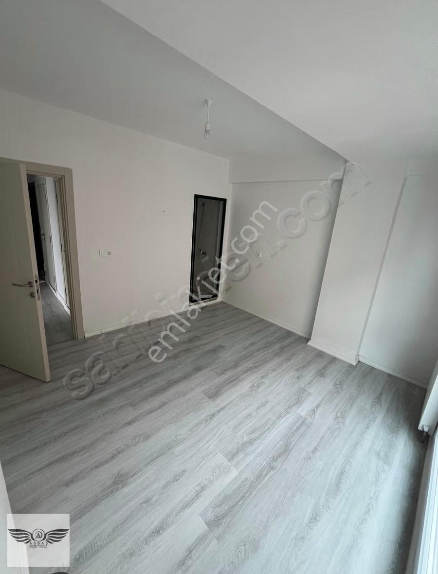 2+1 Ebeveyn Banyolu Kiralık Daire - Görsel 11