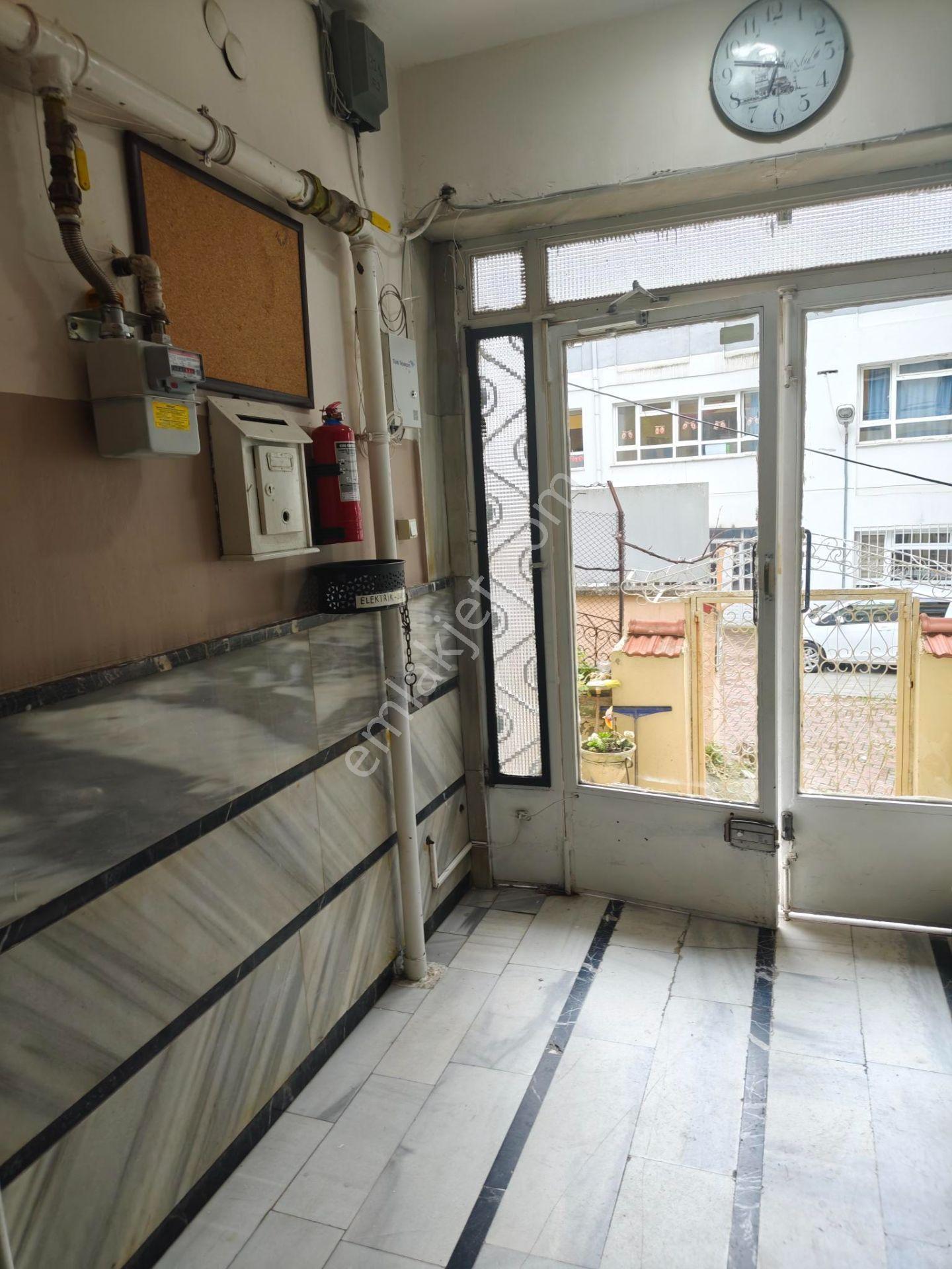 İstinye Koyu Manzaralı Sahile 2 Adım Aydınlık 1+1 Kombili Daire - Görsel 21