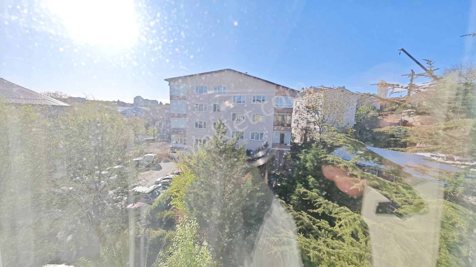 Fatih Karagümrükte Yatırımlık Satılık 2+1 Köşe Daire - Görsel 24