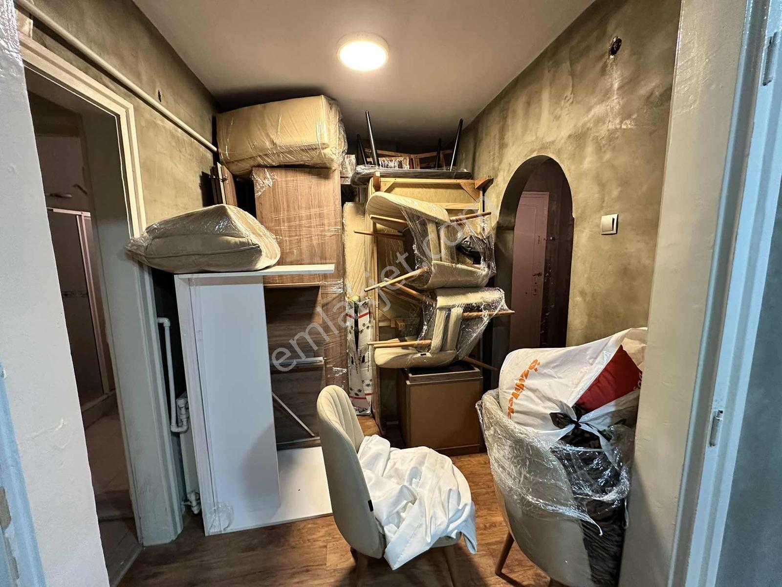 Engin Erdem'den Merterde Kiralık Bahçeli Otoparklı 2+1 Daire - Görsel 16